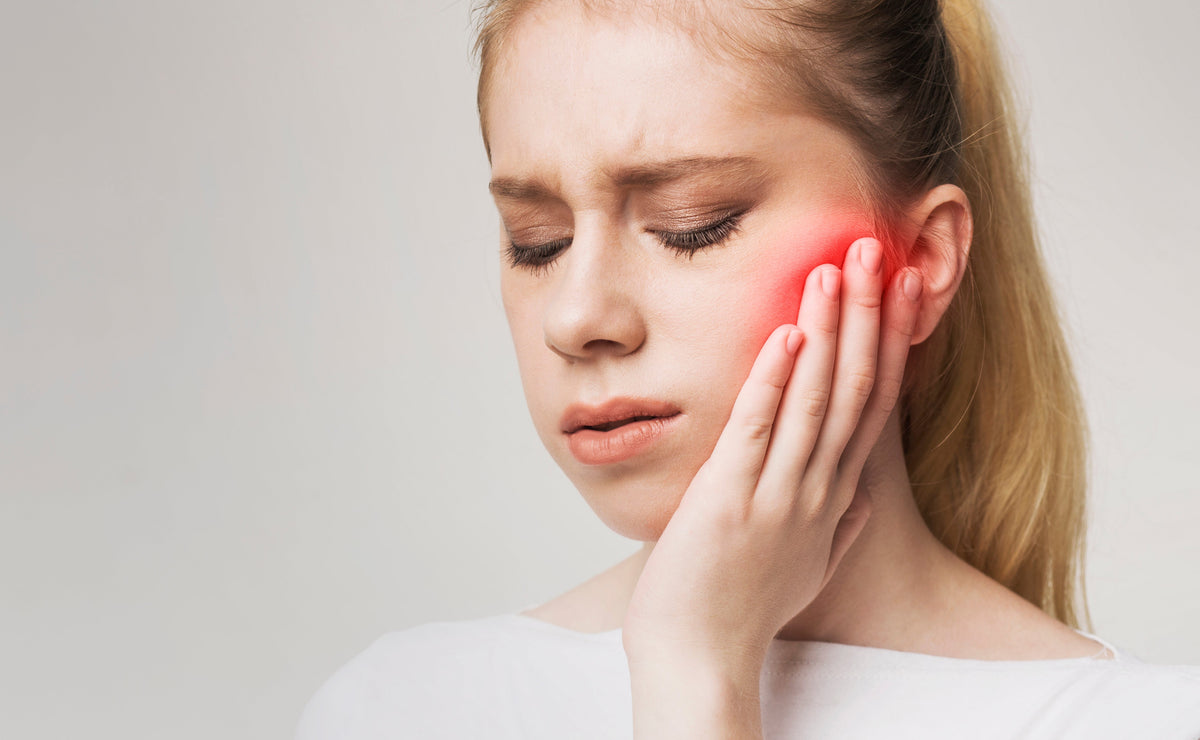 Home & Natural Toothache Remedies: Dentist-Approved